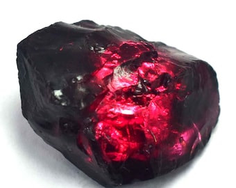 AAA+ 24.00 Ct Very Rare Natural Red Painite Rough Unheated Burmese Facet (GIT) Certified Very nice Quality 20.32 x 15.14 x 10.19 mm