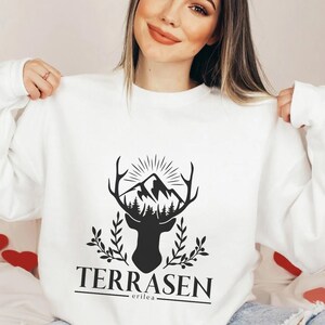 Terrasen Erilea ToG Crewneck Pullover Sweatshirt | OFFICIALLY LICENSED | Sarah J. Maas Sjm Manon Blackbeak Abraxos Fireheart Rowan Witchling