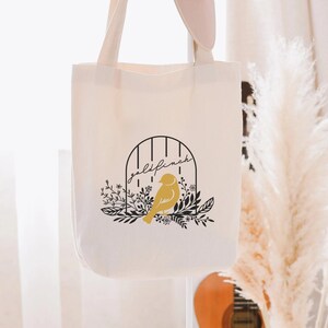 Goldfinch Plated Prisoner Series Tote Bag | Raven Kennedy Library Bag Gild Gleam Glow Glint Series Auren Commander Rip Slade King Midas Rot