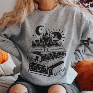 I Have Lived A Thousand Lives Bookish Quote Crewneck Sweatshirt | Gifts for Book Lovers Bookworms Booktok Bookstagram Bibliophile Sweater image 6