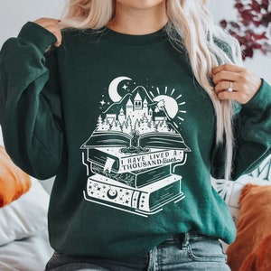 I Have Lived A Thousand Lives Bookish Quote Crewneck Sweatshirt | Gifts for Book Lovers Bookworms Booktok Bookstagram Bibliophile Sweater