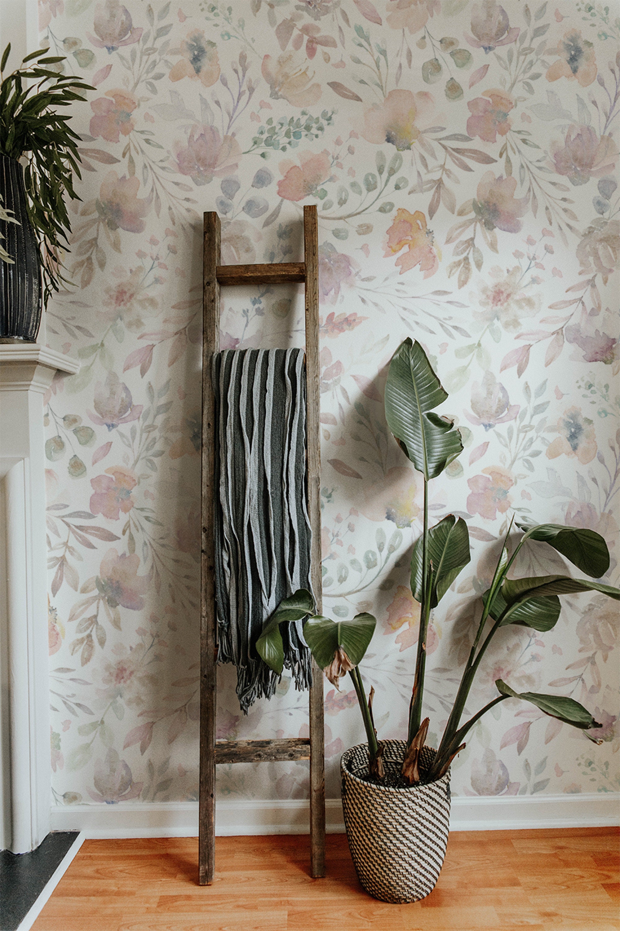 Removable Wallpaper Watercolor Floral Peel and Stick Wallpaper Wall Art ...