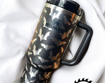 Stanley reisblusser: Halloween spookachtige vleermuis lasergegraveerde beker (30 oz/40 oz)