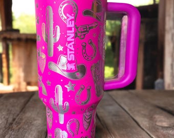 Szklanka Stanley w stylu westernu z grawerunkiem laserowym: Violet Blossom 40 uncji Quencher – szybka wysyłka