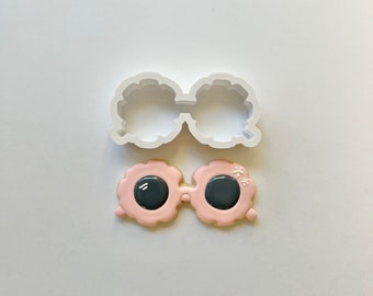 Flower Sunnies Cookie Cutter