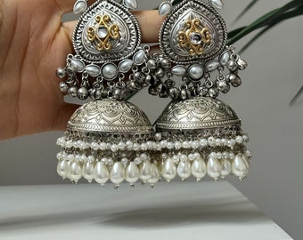 Magnifique jhumka populaire de qualité supérieure / Jhumka surdimensionné oxydé / Bijoux Bollywood / Parure de bijoux indiens