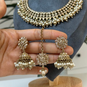 Lindo conjunto de colar com anúncio reverso / Conjuntos de joias indianas / Colar Kundan / Conjunto de joias paquistanesas de ouro / Joias para recepção de casamento elegantes