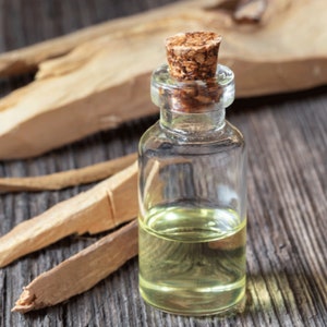 White sandalwood fragrance oil | Perfume oil | Candle fragrance oil | Fragrance oil for reed diffuser