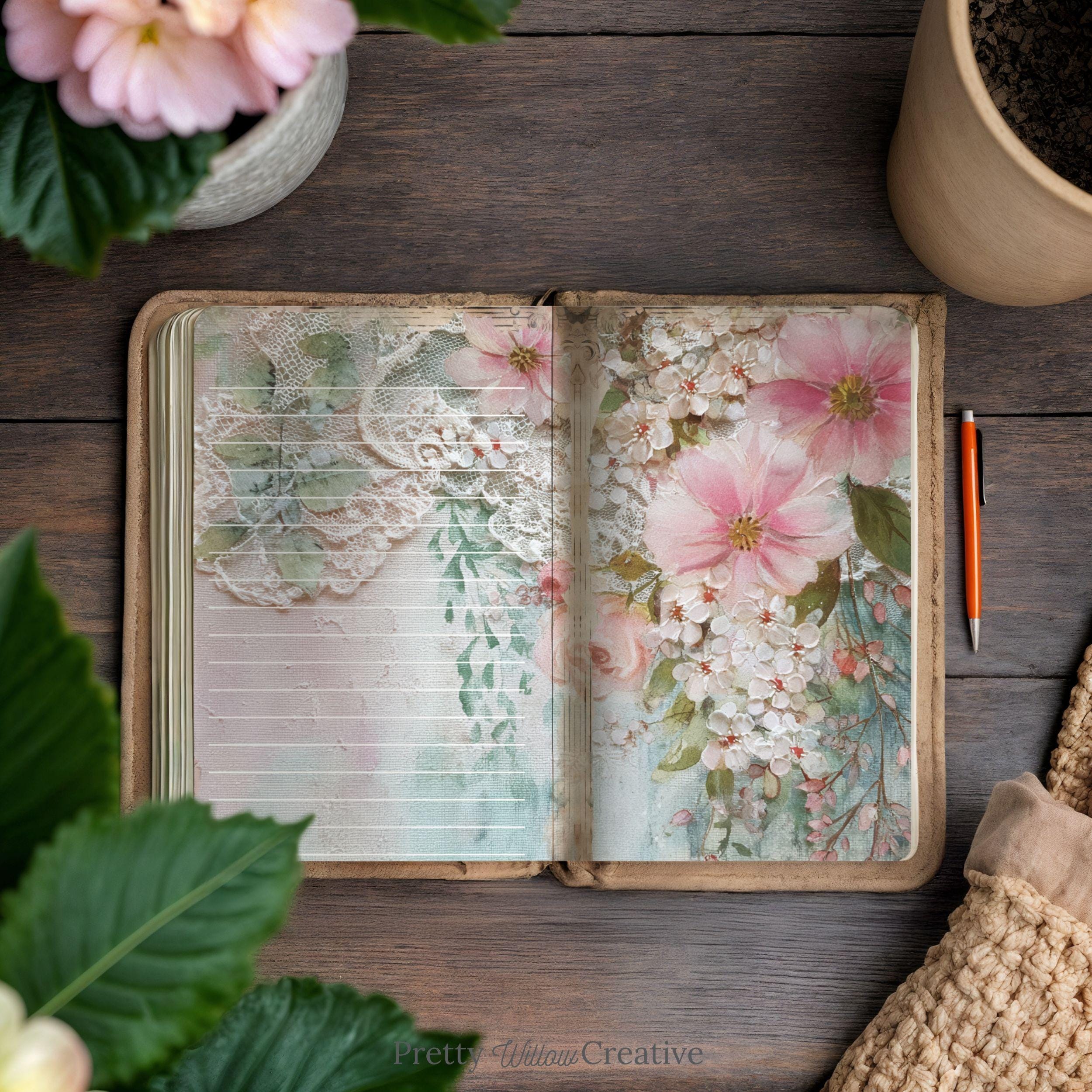 ロマンチックなピンクとブルーの花柄とレースのジャンクジャーナル