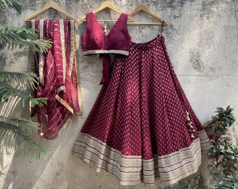 Burgundy Lehenga/ Burgundy Gold Lehenga/ Indian Lehenga Set/ Party Lehenga/ Lehenga for Weddings/ Bridesmaid Dress/ Designer Lehenga Choli