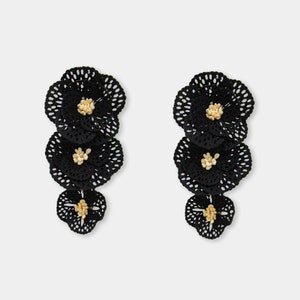 Pendientes de moda para mujer con diseño floral