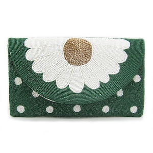 Pochette con perline floreali: borsa a tracolla con motivo floreale a margherita