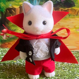 Halloween vampire/Dracula outfit for adult figure