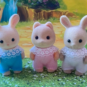 陶器製ミニチュア牛：1/12スケールドールハウス用動物 - Etsy 日本