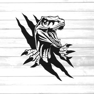 Può includere: Silhouette in bianco e nero di una testa di dinosauro e artigli che emergono da uno sfondo strappato. Il dinosauro ruggisce a bocca aperta.