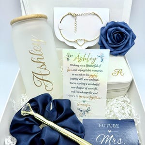 Bridal Gift Box, Bride to Be Gift Box, Personalized Bridal Gift Box, Bridal Shower Gift Box, Customized Engagement Gift Box, Future Mrs box
