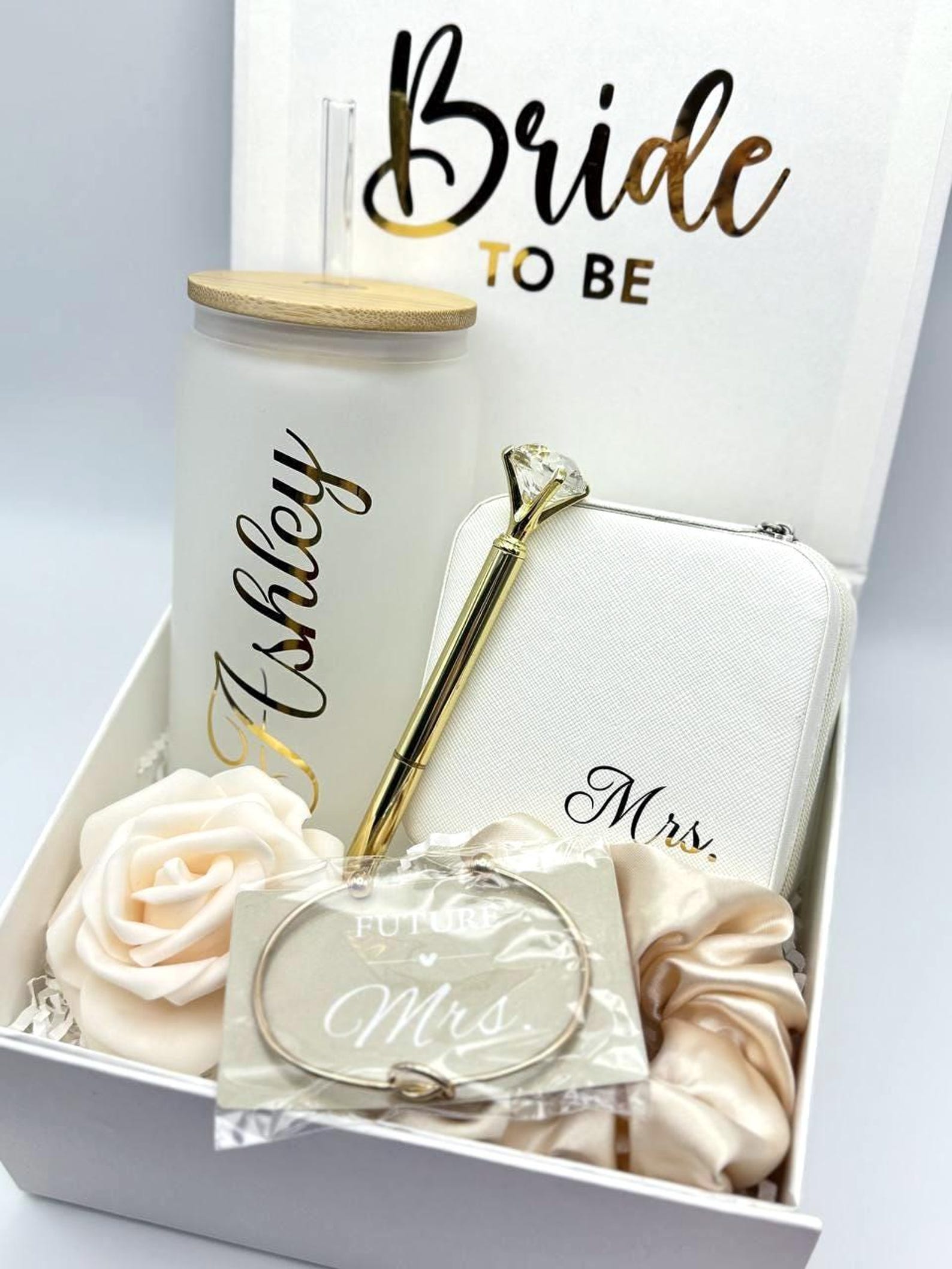 Future Mrs Engagement Gift Box for Her, New Mrs Gift Bride to Be Bridal ...