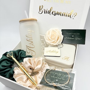Will You be my Bridesmaid Proposal Box Gift Emerald Green Wedding Personalized Maid of Honor Gift Jewelry Box Bracelet Mother of the Groom