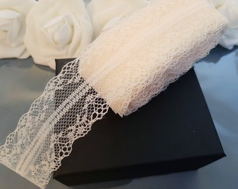 2m  Ivory and White wedding Lace stretch trim chenille base with sheer ribbon 