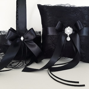Black Flower Girl Basket And Ring Bearer Set, Wedding Basket For Flower Girl, Wedding Ring Pillow, Flower Basket for Petals