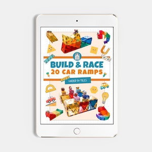 Könnte beinhalten: Ein Tablet-Bildschirm zeigt ein Spielzeugset mit dem Text "BUILD & RACE 20 CAR RAMPS". Das Bild zeigt geometrische Formen, Spielzeugautos und die Worte "UNDER 50 TILES". Das Spielzeugset ist für den Bau von Autorennen-Rampen konzipiert.