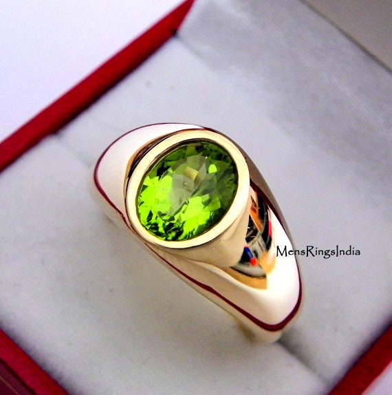 Mens peridot cheap signet ring