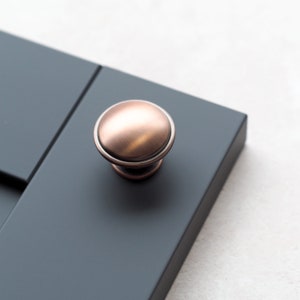 Brushed Antique Copper Kitchen Cabinet Round Flat Knob Pull Drawer Wardrobe Furniture Rose Gold Brown Orange Handle