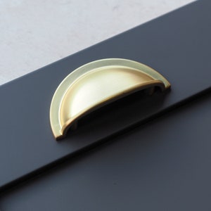 Brushed Brass Shaker Kitchen Cabinet Cup Handle Pull 64mm Door Drawer Furniture Pull Soft Gold Half Moon Gold Bedroom Bathroom Wardrobe