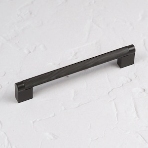Dark Grey Gunmetal Kitchen Cabinet Knurled Textured Handle 160mm Cupboard Door Drawer Pull Wardrobe Furniture Replacement With Screws