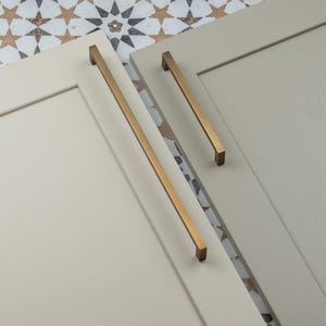 Antikmessing, quadratische Stangengriffe für Küchenschränke, 160 mm x 320 mm, zur Befestigung an Schranktüren, Schubladen und Kleiderschränken