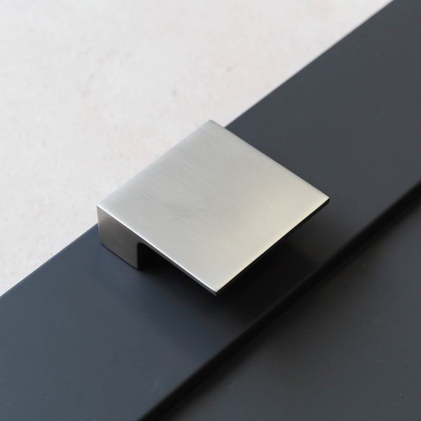 Brushed Nickel Kitchen Cabinet Square Knob Pull 32mm Bathroom Bedroom Door Drawer Furniture Handle