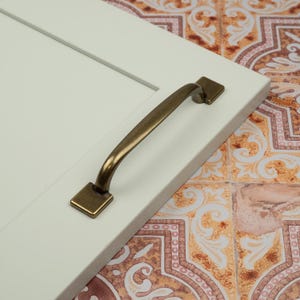 128mm Antique Brass D-Bar Square Foot Handle Pull Kitchen Cupboard Door Drawer Dresser Furniture Wardrobe Upcycle Replace