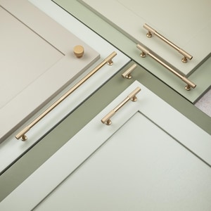 Brushed Brass Cabinet Pulls with Reeded Detailing Kitchen Cabinet Wardrobe Drawer Door Knob Furniture Update Hardware