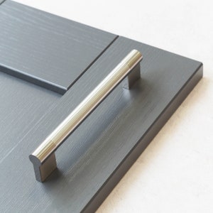 Brushed Nickel Keyhole Boss Bar Handle 160mm 16mm Bar Thickness Kitchen Cabinet Drawer Door Pull Silver Grey