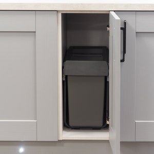 Integrated Under Counter 30L Pull Out Kitchen Waste Recycling Bin for 300mm Wide Cabinet 1 x 10 Litre & 1 x 20 Litre Base Mounted image 3