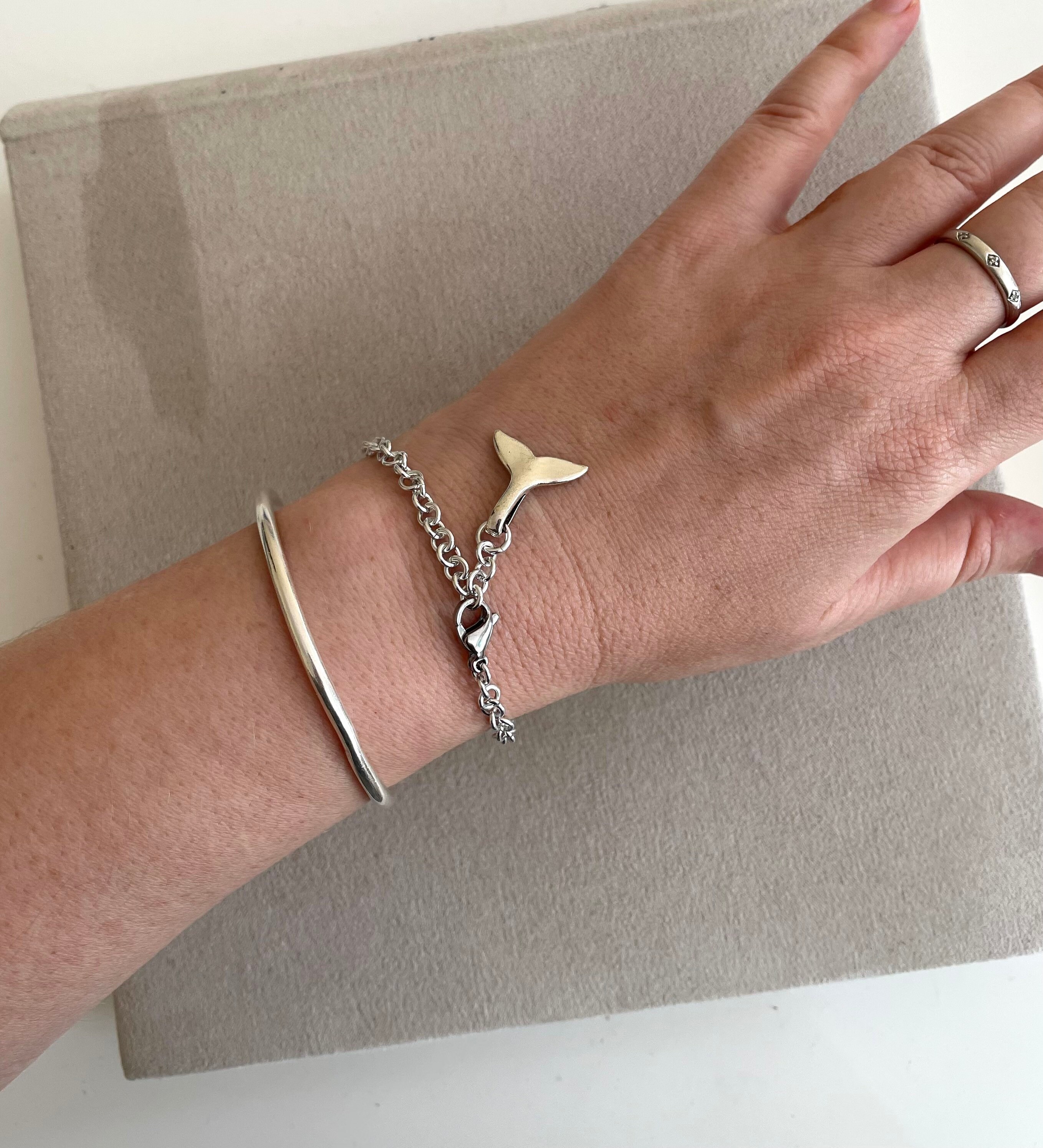 Replica of BTS Suga's Whale Tail Charm Chain Link Bracelet