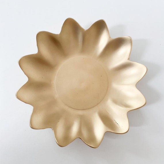 Vintage Brass Trinket Dish. Sunflower Dish. Ashtr… - image 1