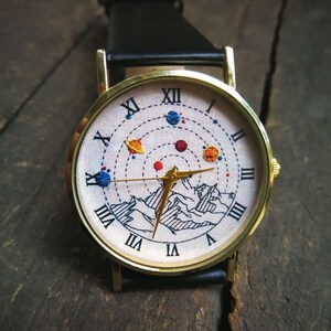 Horloge zonnestelsel, bedrukking/afbeelding NIET anglicaan, uniseks horloge, metalen horloge, gepersonaliseerd cadeau voor verjaardag, jubileum en festival afbeelding 2