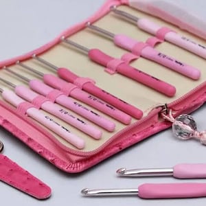 Tulip Etimo Rose Knitting Crochet Hook Set - 10 Pieces Crochet Hooks - With Bag And gifts
