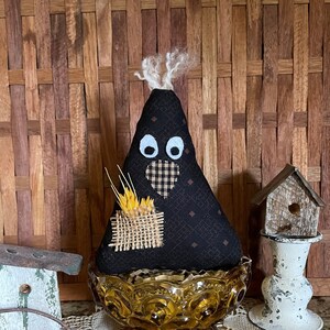 Fabric stuffed crow/bowl filler/Halloween tiered tray decor/farmhouse fall decor/primitive/bird/crow pillow/crow plushie/fall tier tray
