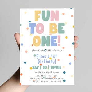 Fun To Be ONE verjaardagsthema uitnodigingssjabloon, babys eerste verjaardagsfeestje, kleurrijke kinderverjaardag, uitnodiging meisje of jongen, leuk om één te zijn, Canva