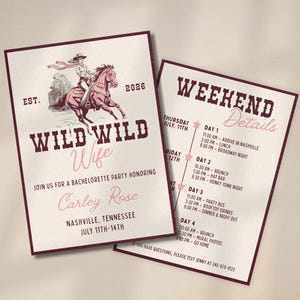 Puede incluir: Dos tarjetas de invitación con el tema de despedida de soltera Wild Wife. La tarjeta principal presenta a una vaquera a caballo, con el texto "Wild Wife" y detalles del evento. La segunda tarjeta enumera los detalles del fin de semana.