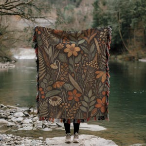 Boho Cottagecore Woven Tapestry Blanket: Autumn Wildflower Cotton Throw, Fringed Coverlet