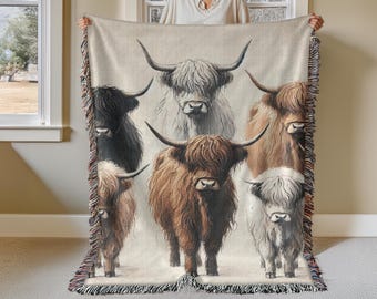 Highland Cow Woven Blanket: Rustic Farmhouse Cotton Throw