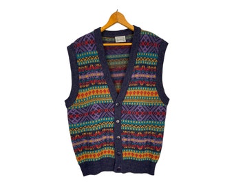 GOOD ENOUGH GOODENUFF VEST SIZE: M 90s FISHERMAN KNIT V NECK