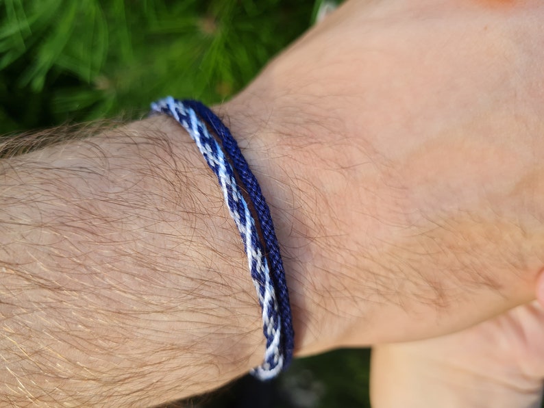 Ensemble de deux bracelets de vœux kumihimo de l'amitié noués unisexes dans des couleurs neutres, vives ou pastel image 6