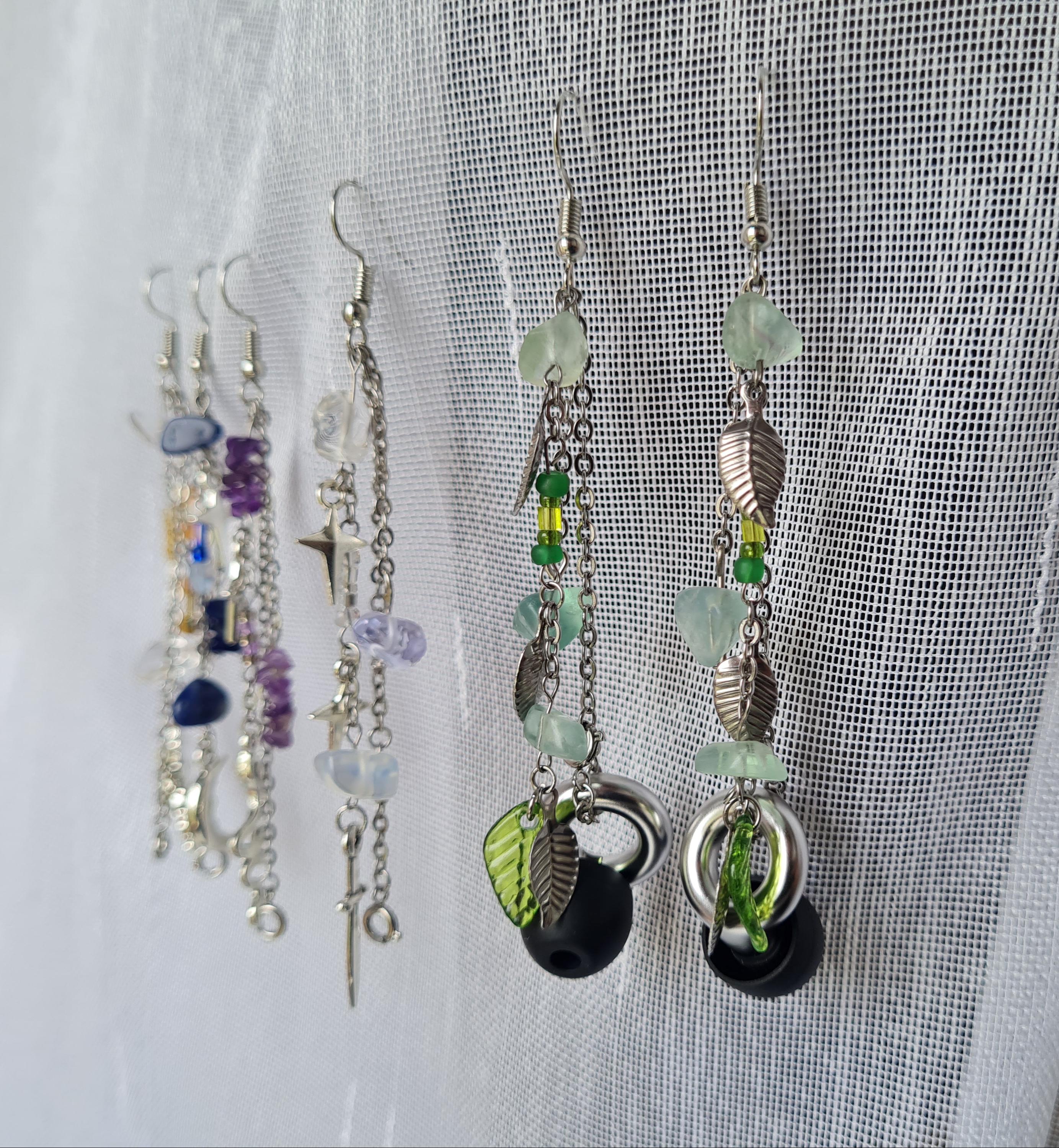 Comfortable earplug earrings, can be worn in 4 ways, with gemstones and pendants for concerts and festivals // loop earplugs NOT included