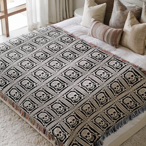 Skull Woven Throw Blanket Faux Crochet Gothic Decor Cozy Halloween Fall Autumn Goth Room Decor Spooky Season Throw