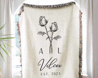 Mr and Mrs Blanket, Personalized Flower Month Wedding Blanket, Cotton Anniversary Gift, Last Name Woven Tapestry, Couple Engagement Gift