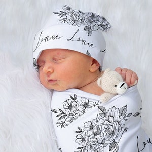 Black and white swaddle set 2025